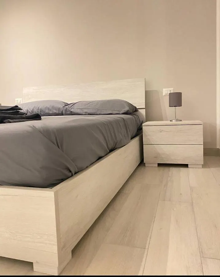 Apartamento Shining House In Milán