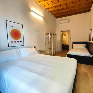 Apartamento Crocetta Charme, Milán